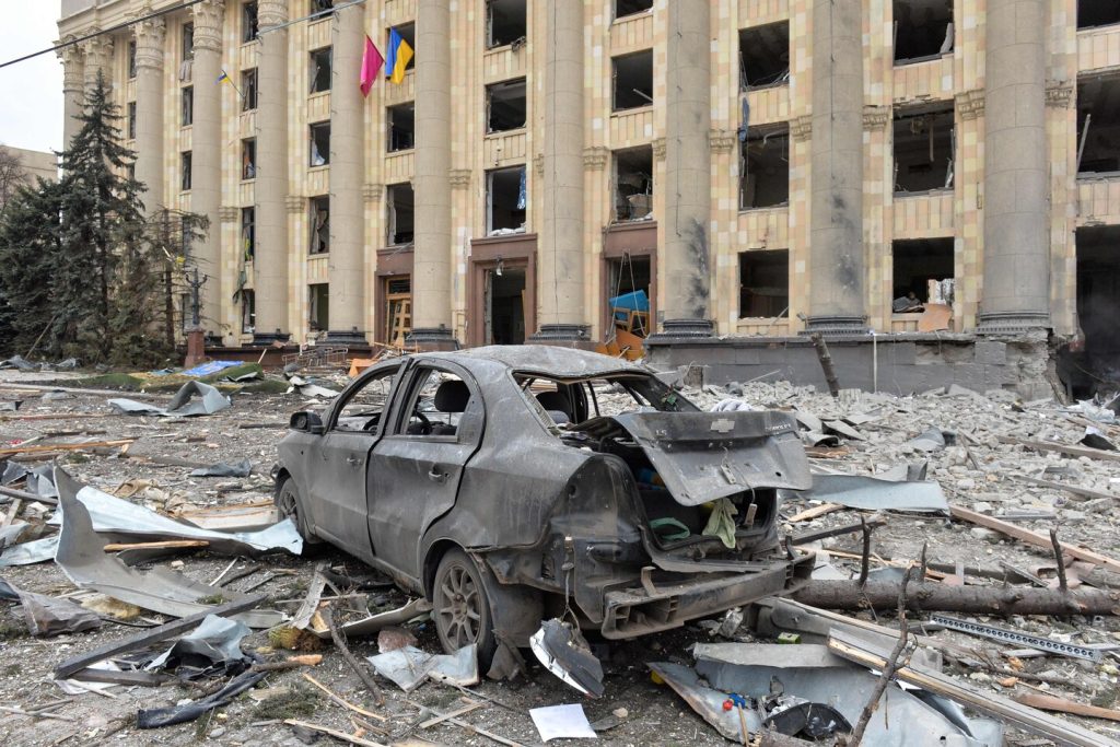 Het laatste nieuws over de oorlog tussen Rusland en Oekraïne: een aanval op Kharkiv terwijl de invasie heviger werd, nabij Kiev