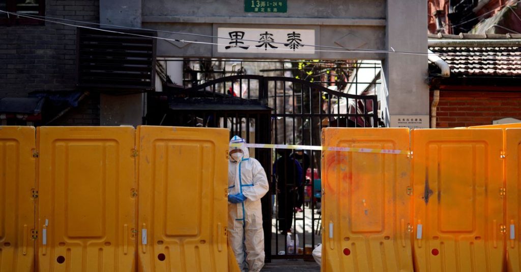 De lockdown in Shanghai verdiept zich na nieuwe piek in asymptomatische COVID-gevallen