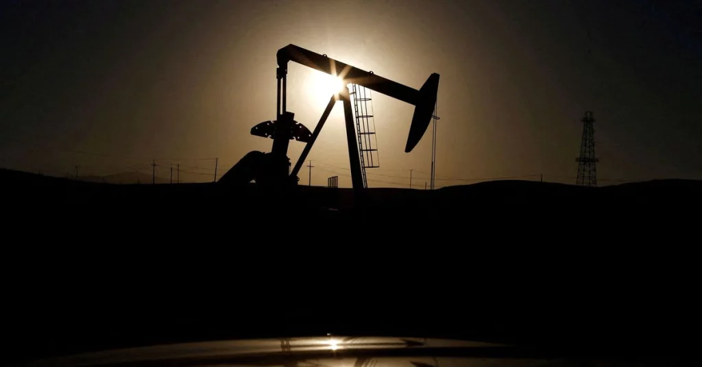 Olieprijs stabiliseert als mogelijk EU-embargo op Russische olie groeit