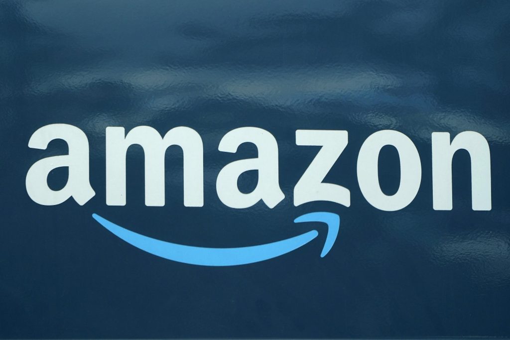 Rechter oordeelt dat Amazon ontslagen magazijnmedewerker moet terugsturen