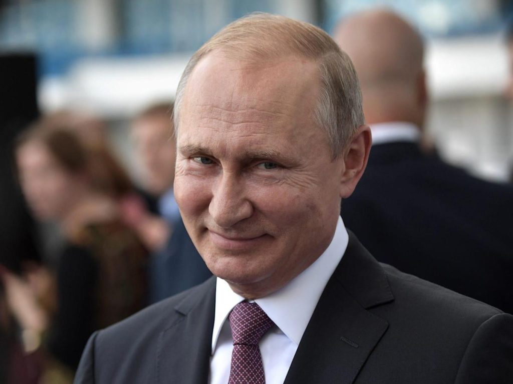 Poetin tekent uitvoerend bevel dat Rusland de bevoegdheid geeft om de export te stoppen en contracten te annuleren als reactie op 'onvriendelijke daden'