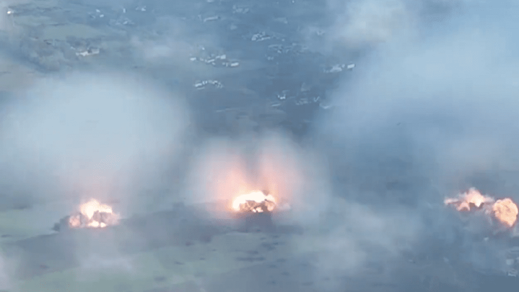 Video in Oekraïne met enorme Russische explosies: 'Hoe de meest angstaanjagende oorlog van de 21e eeuw eruit ziet'