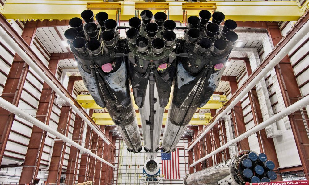 Geen SpaceX Falcon Heavy-lading veilig terwijl NASA Psyche-missie vertraging aankondigt