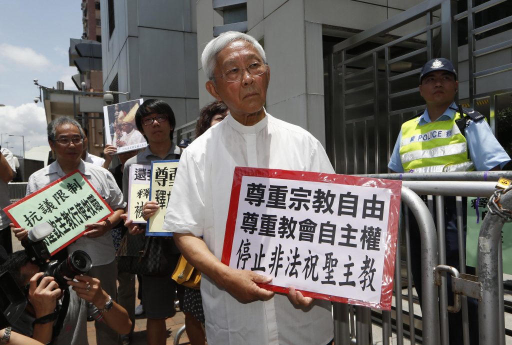 Rapporten: Hong Kong arresteert rooms-katholieke kardinaal en 3 anderen