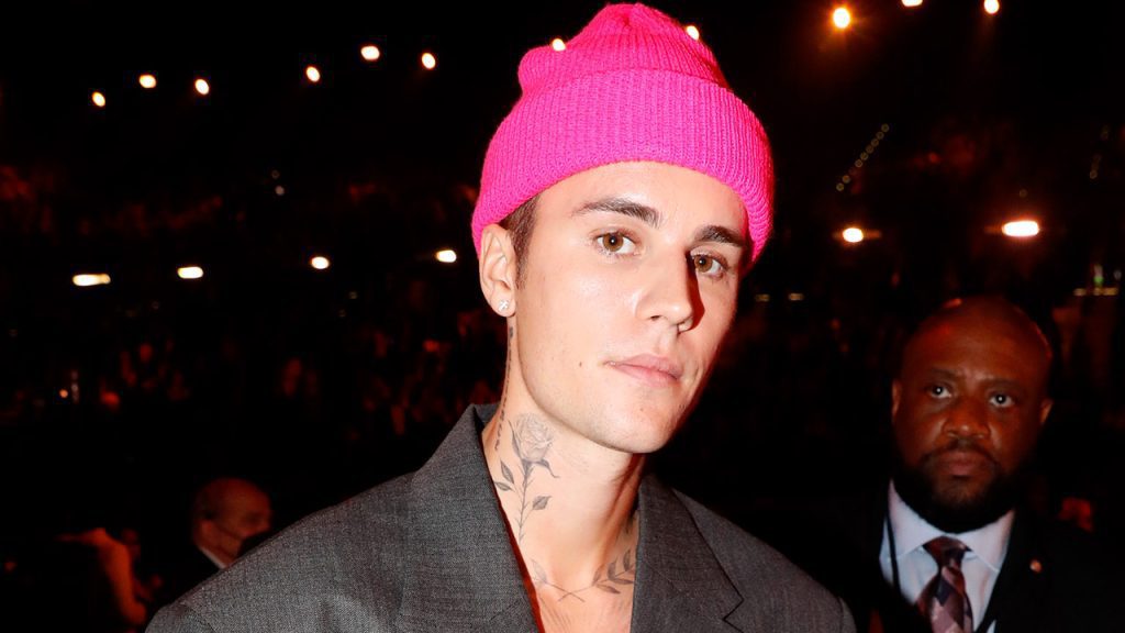 Justin Bieber stelt optreden Summerfest uit na diagnose Ramsay Hunt-syndroom