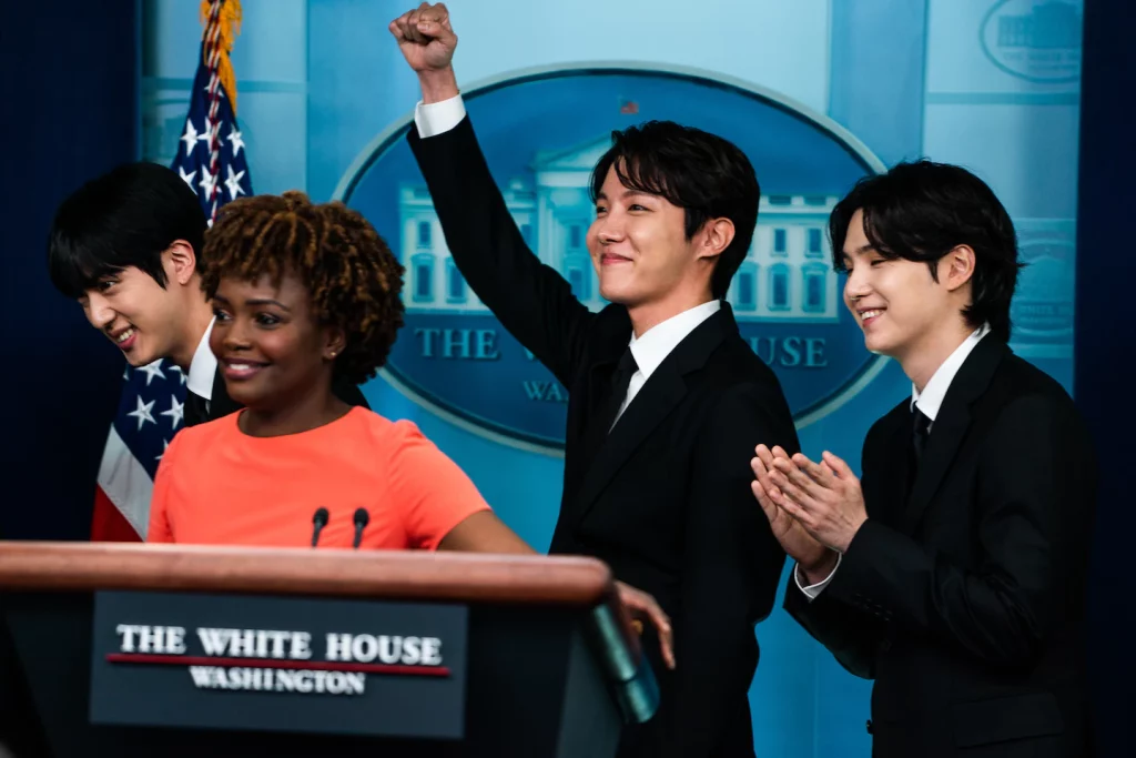 'Dynamite'-gast in het Witte Huis: BTS ontmoet Biden over discriminatie van Azië