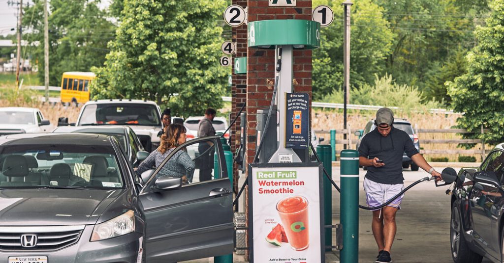 Gasprijzen in de VS zijn $ 5 per gallon