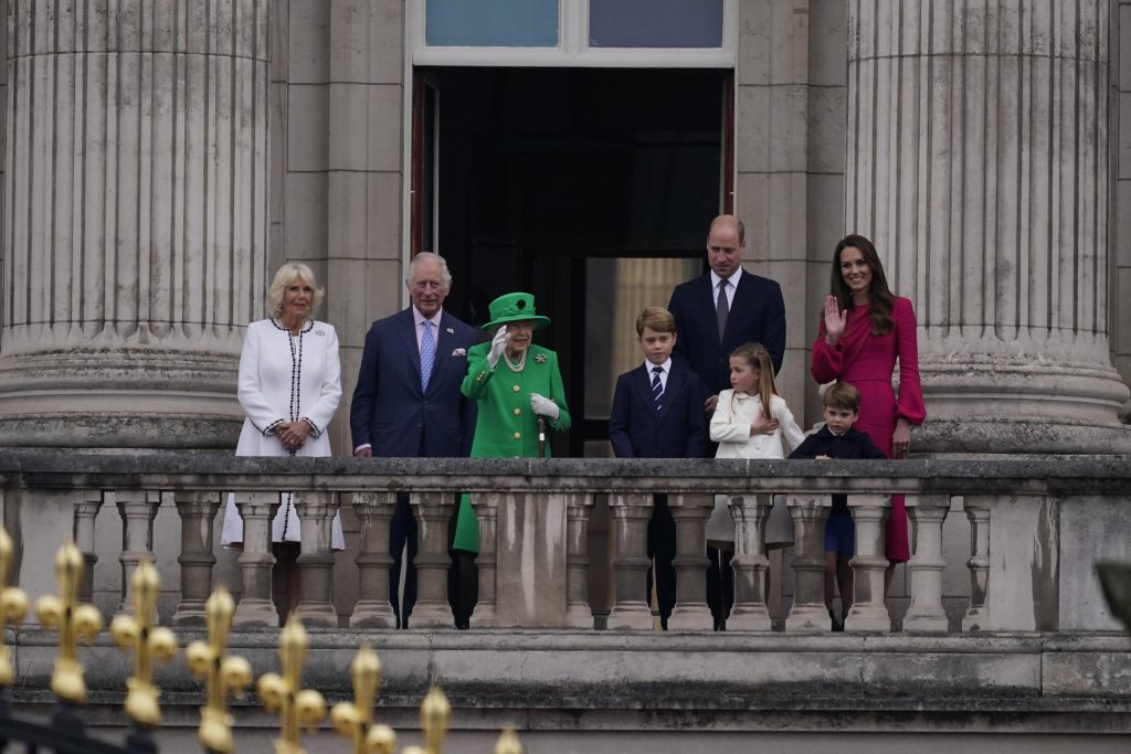 Het platina jubileum van koningin Elizabeth II: sluitingsceremonie