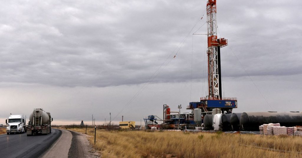 Olie bereikt $ 120 omdat de prijsstijging van juli in Saudi-Arabië de OPEC+-deal overtreft