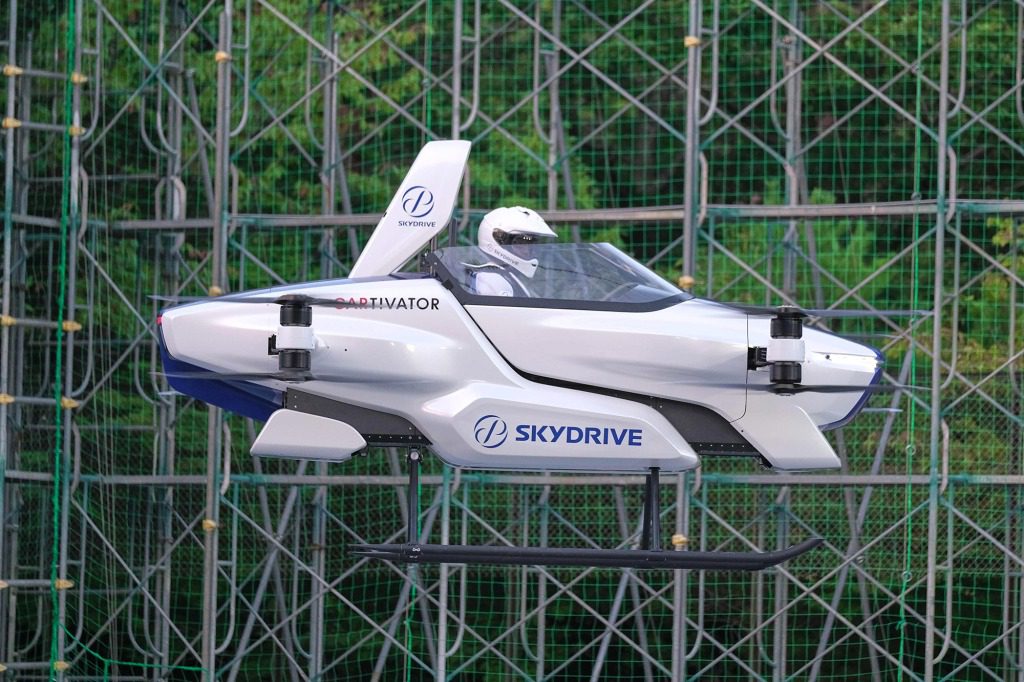 Een prototype van een vliegende auto getest door een Japans bedrijf in september 2020.