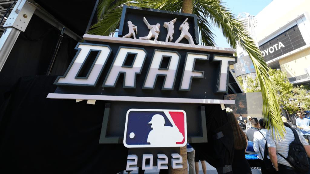 2022 MLB Draft-tracker: resultaten, analyse en volledige lijst van elke conceptkeuze terwijl het selectieproces maandag verdergaat