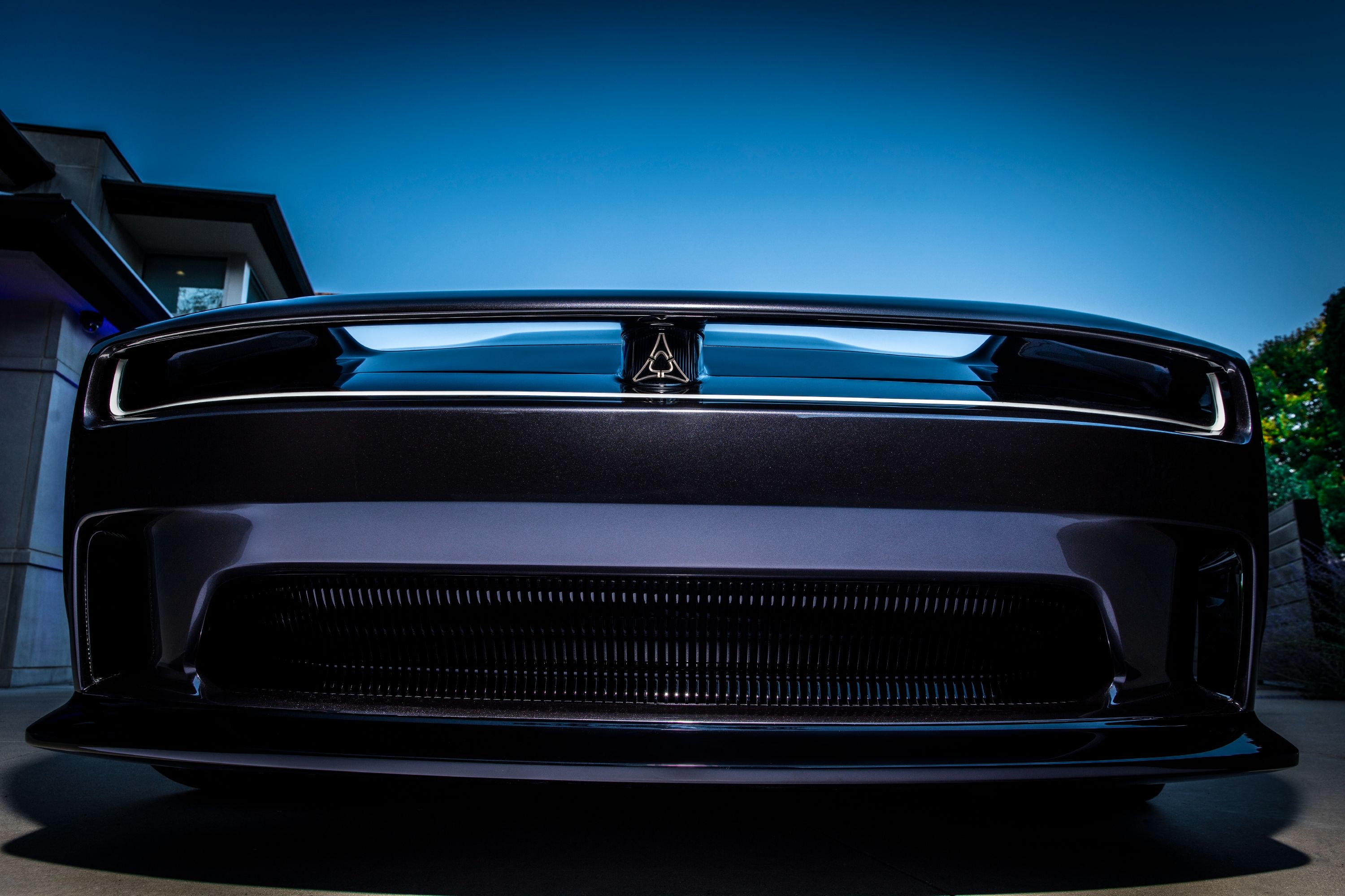 Elektrische Banshee Dodge Charger Daytona SRT Concept R-Wing