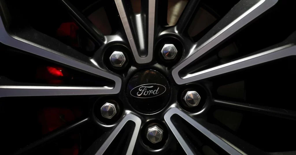 Ford schrapt 3.000 banen omdat het zich richt op elektrische voertuigen en software