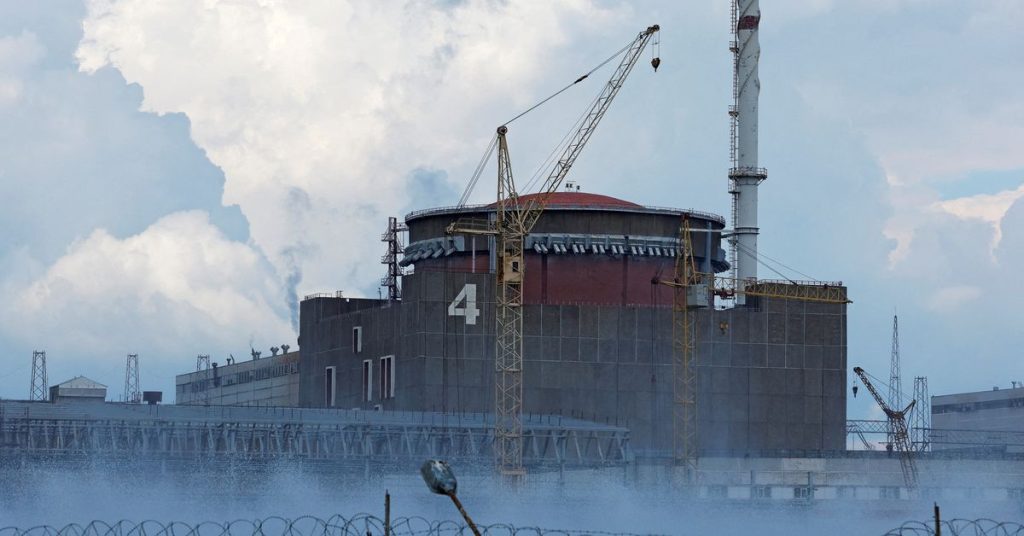 Oekraïne roept op tot een gedemilitariseerde zone rond de gebombardeerde kerncentrale
