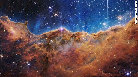 NASA onthult nieuwe Webb Telescope-beelden van sterren, sterrenstelsels en exoplaneten