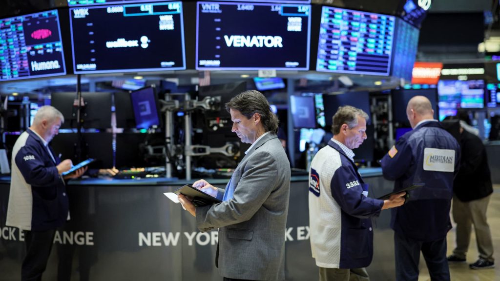 Aandelenfutures stijgen terwijl Wall Street vooruitkijkt op belangrijke inflatiegegevens