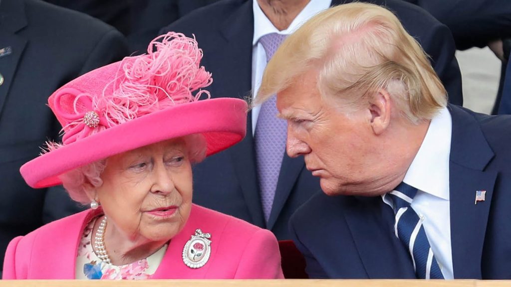 Donald Trump is niet uitgenodigd voor de begrafenis van de koningin, Joe Biden moet de bus nemen
