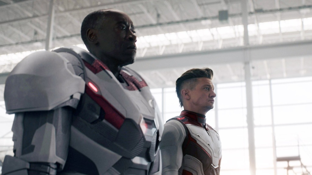 Marvel's Iron Wars wordt film terwijl Don Cheadle Disney + serie van koers verandert - The Hollywood Reporter