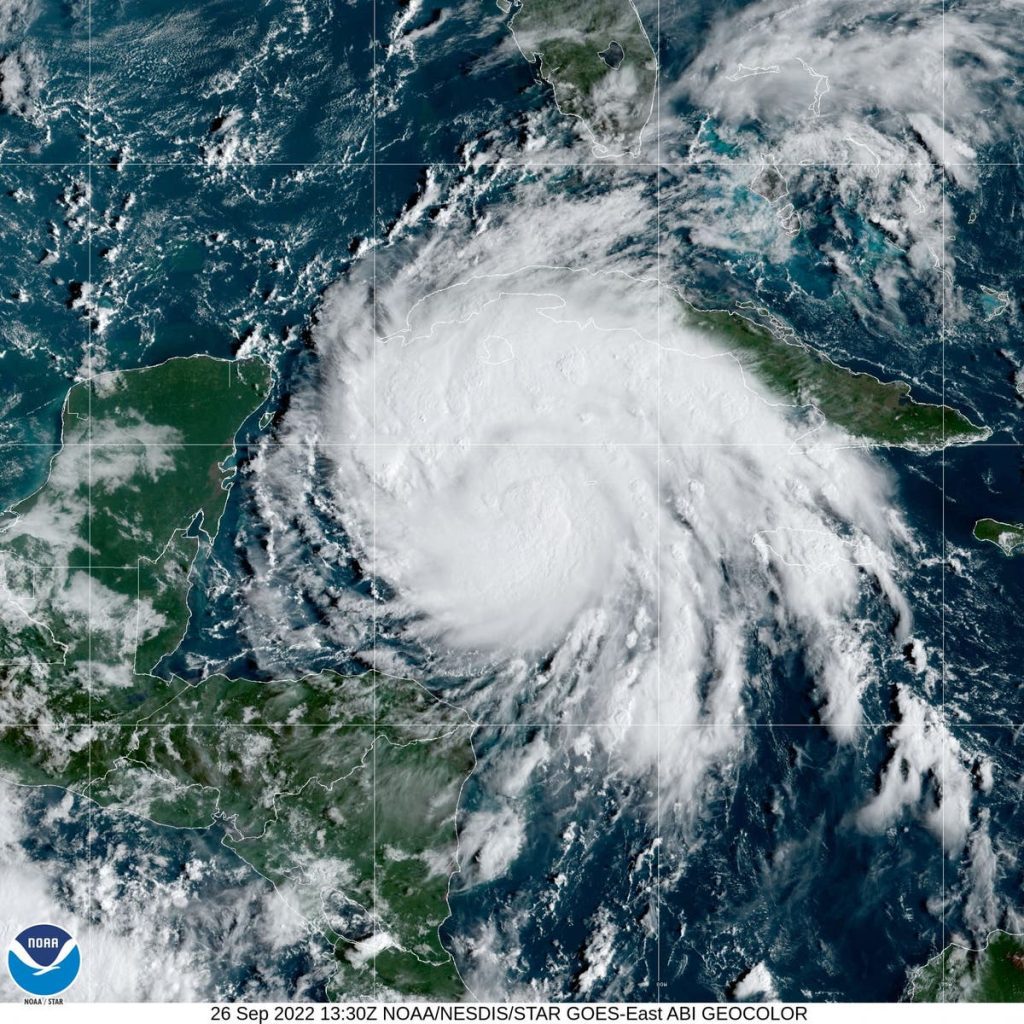 Update orkaan Ian: vrees voor 'grote catastrofe' terwijl Cuba en Florida zich voorbereiden op storm van categorie 4