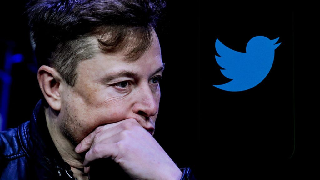 Elon Musk zegt dat hij een "telefoonvervanging" zou overwegen als Twitter opstart vanuit de Apple- en Google-appstores