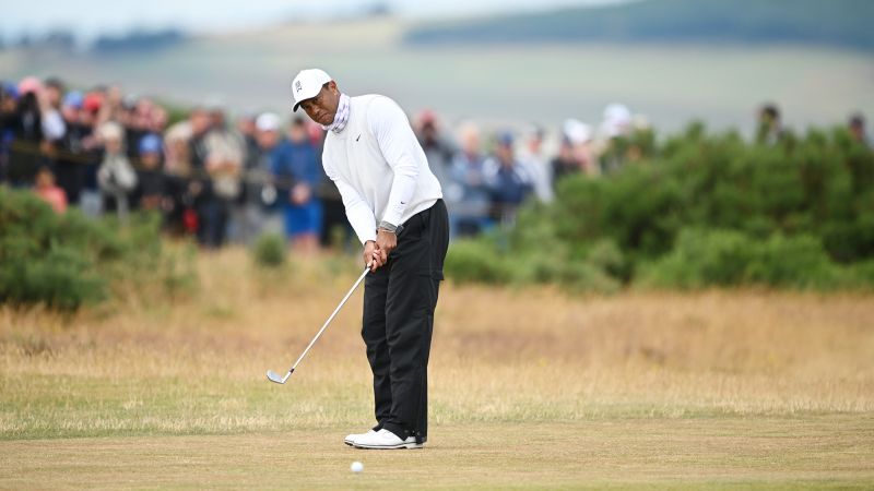 Tiger Woods roept LIV Golf-president Greg Norman op om af te treden