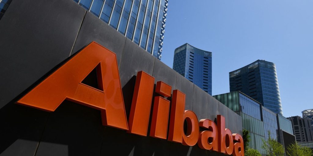 Alibaba-aandelen stijgen nadat de winst is verslagen.  Chinese lockdowns zijn nog steeds zwaar.