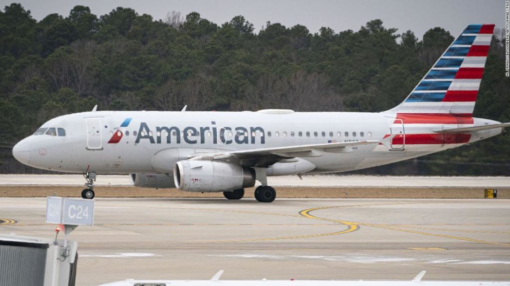 Een vlucht van American Airlines werd omgeleid naar Raleigh-Durham Airport vanwege ongemakken voor passagiers