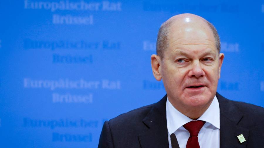 De Duitse premier Olaf Scholz wijst de zorgen over Deutsche Bank van de hand
