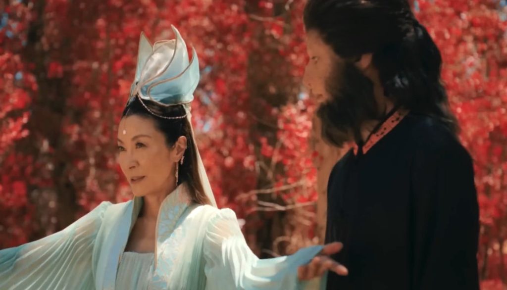 In Amerika geboren Chinese trailer: Michelle Yeoh, gooit het alle kanten op