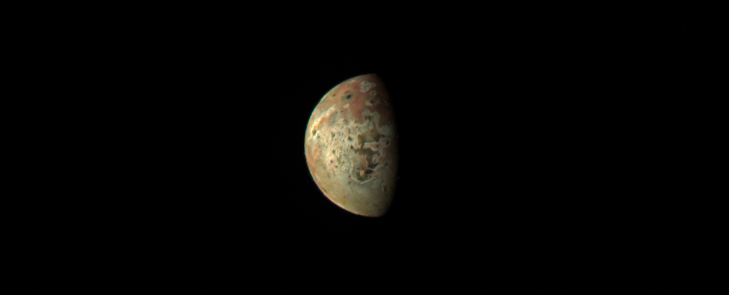 Juno heeft zojuist enkele van de beste en duidelijkste foto's van Io tot nu toe gemaakt: ScienceAlert
