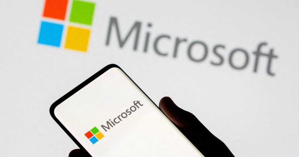 Microsoft dreigt gegevens van rivaliserende AI-zoektools te beperken - Bloomberg News