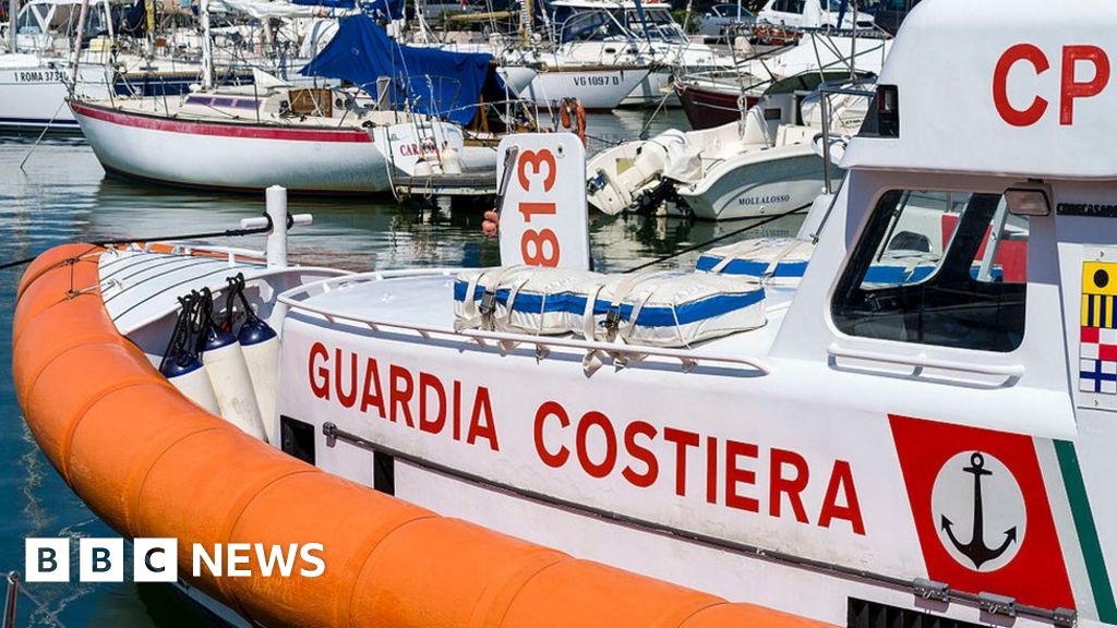 Migrantencrisis in Europa: Italië komt in actie om 1.200 mensen op boten te redden