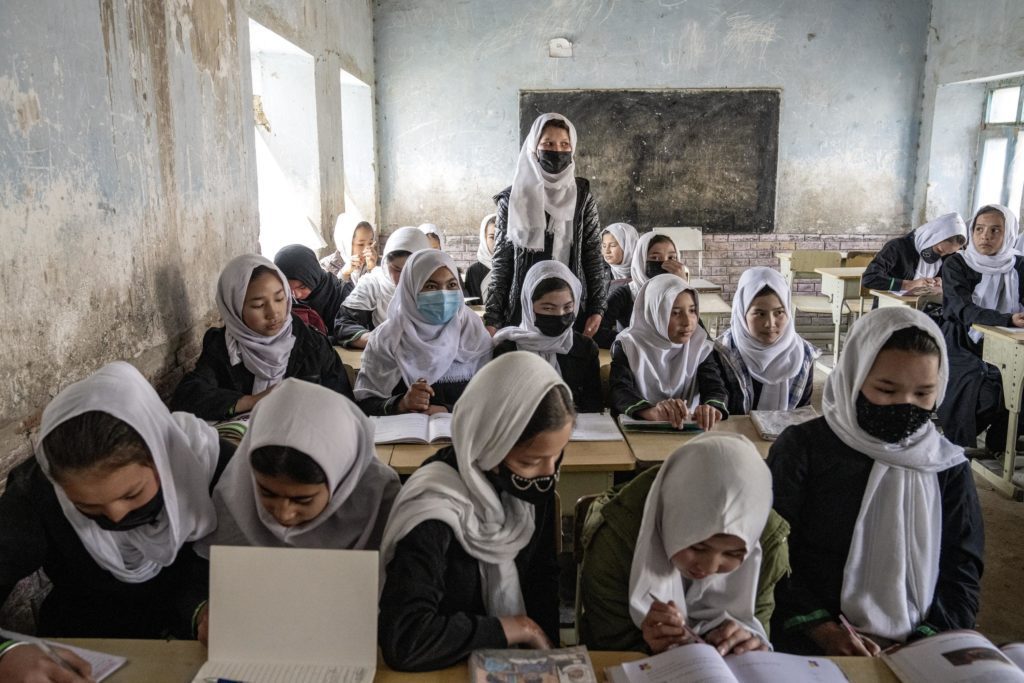 Afghaanse religieuze geleerden bekritiseren het verbod op onderwijs voor meisjes