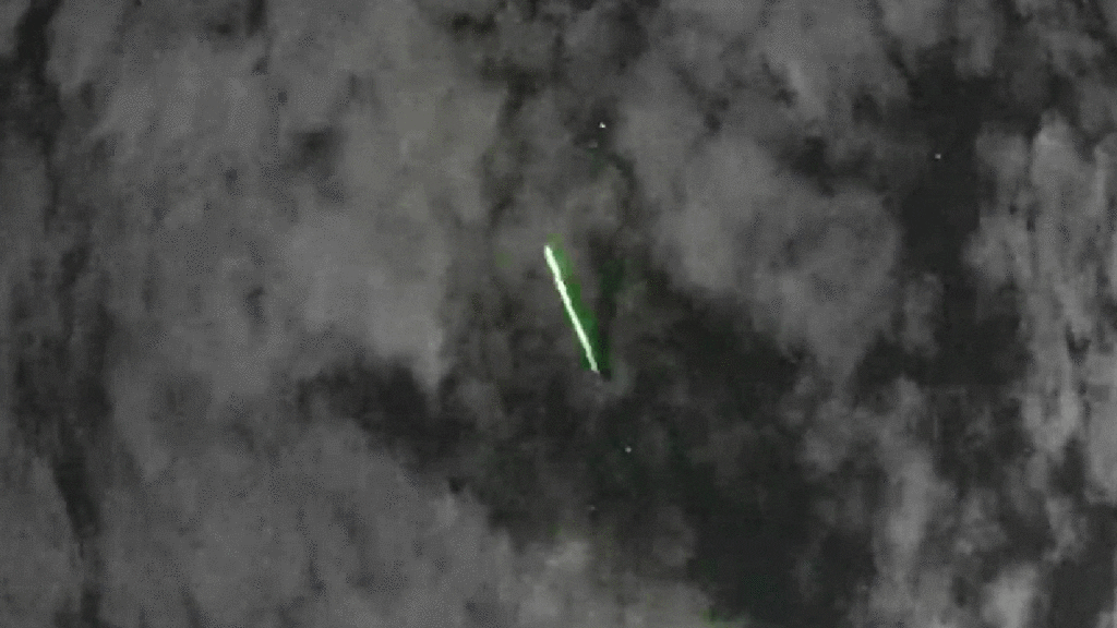 Raadselachtige groene laser gespot door de Japanse astronoom NASA