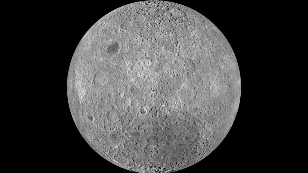 Een studie concludeerde dat de maan een vaste kern heeft die lijkt op de aarde