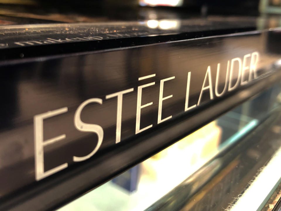 Estee Lauder-cosmeticabalie in Los Angeles, Californië, VS, 19 augustus 2019. REUTERS/Lucy Nicholson