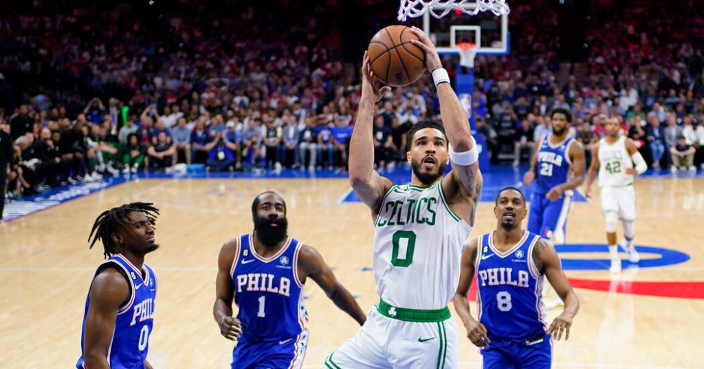 Jayson Tatum van de Celtics overwint slecht spel om Game 7 af te dwingen