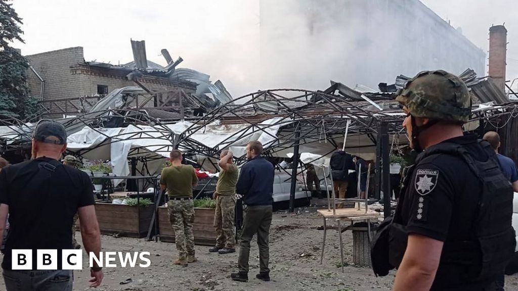 Kramatorsk: Een Russische raketaanval trof restaurants in een Oekraïense stad