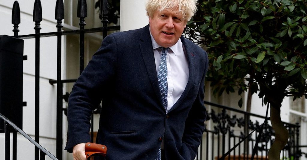 Boris Johnson hekelde de "heksenjacht" en nam ontslag uit het Britse parlement