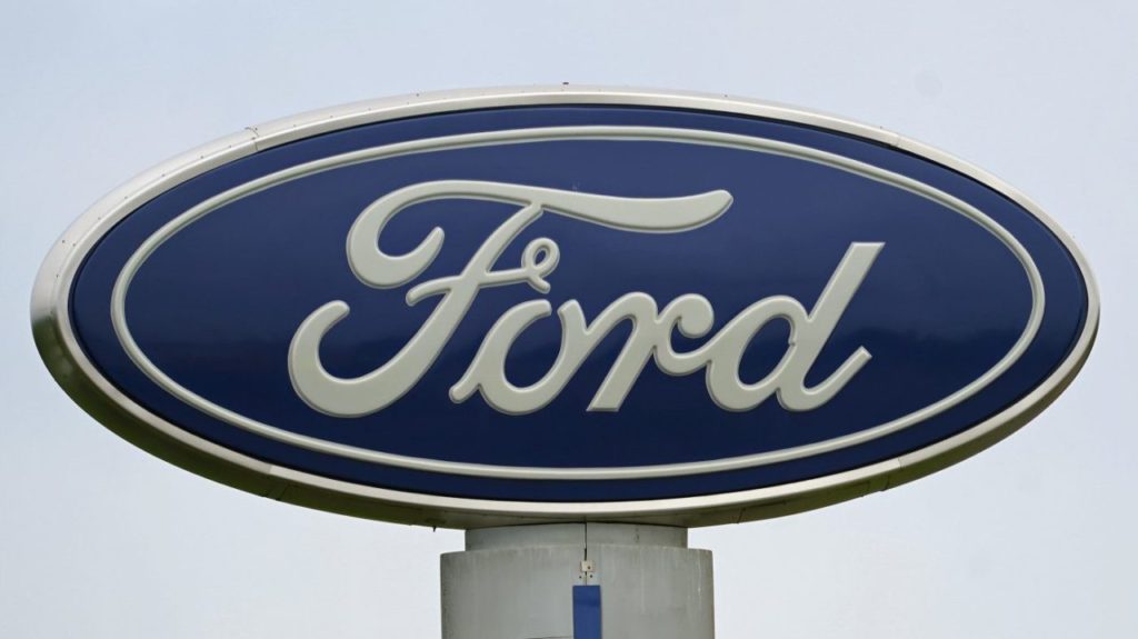 Ford heeft meer dan 140.000 SUV's teruggeroepen vanwege brandrisico's in verband met de sensoren
