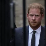 Wat te weten als Prins Harry zich voorbereidt op een rechtszaak met een Britse tabloiduitgever