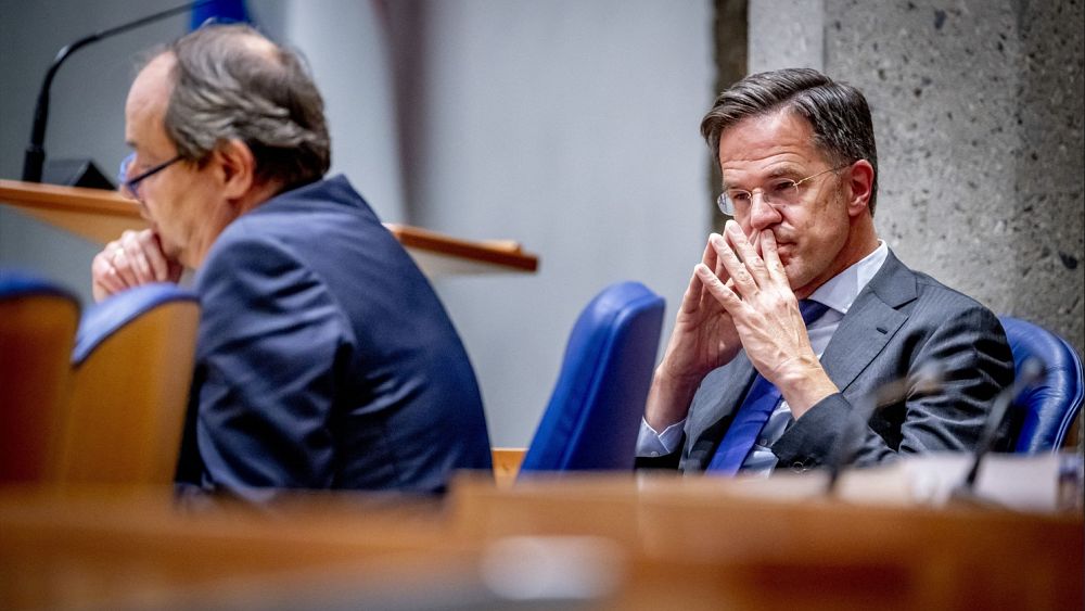 De Nederlandse regering stapt op na het uitblijven van overeenstemming over asielprocedures