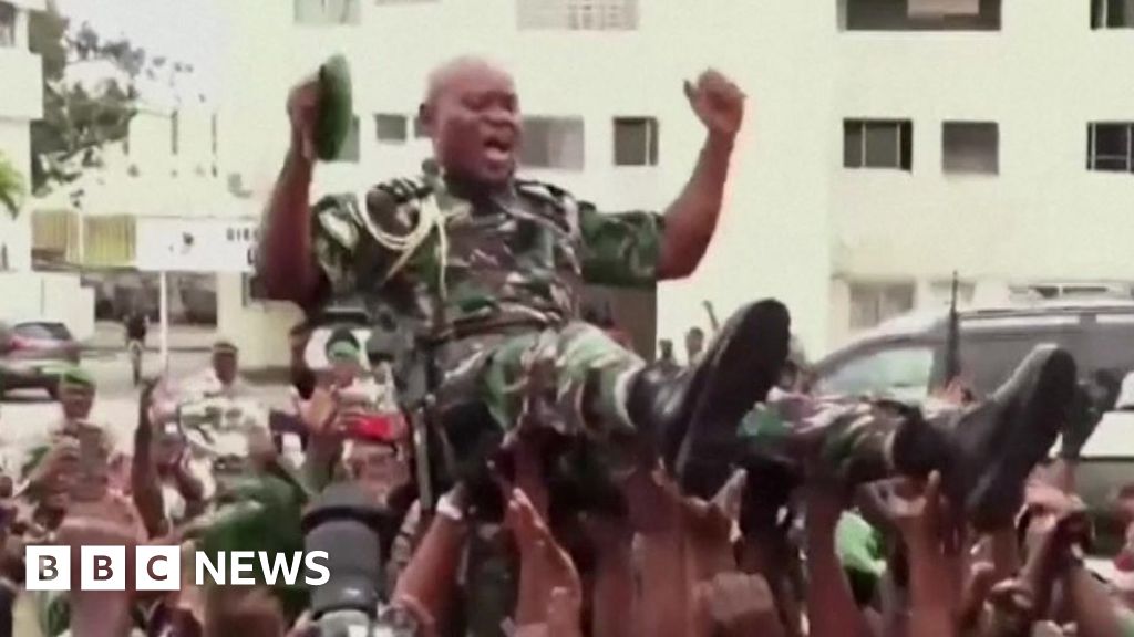 De staatsgreepleiders in Gabon benoemen generaal Brice Oligwe Nguema als de nieuwe leider