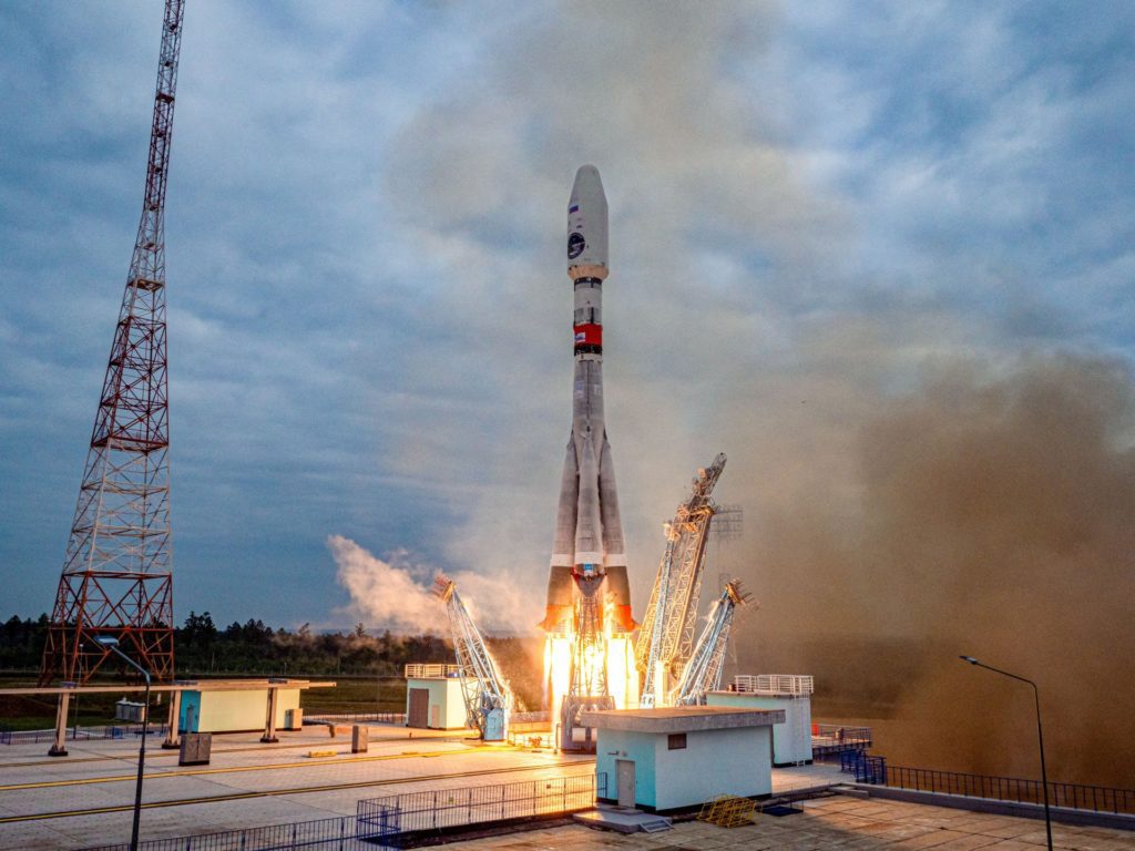 Roscosmos: Russische Luna-25-sonde stortte neer op de maan |  Ruimte nieuws