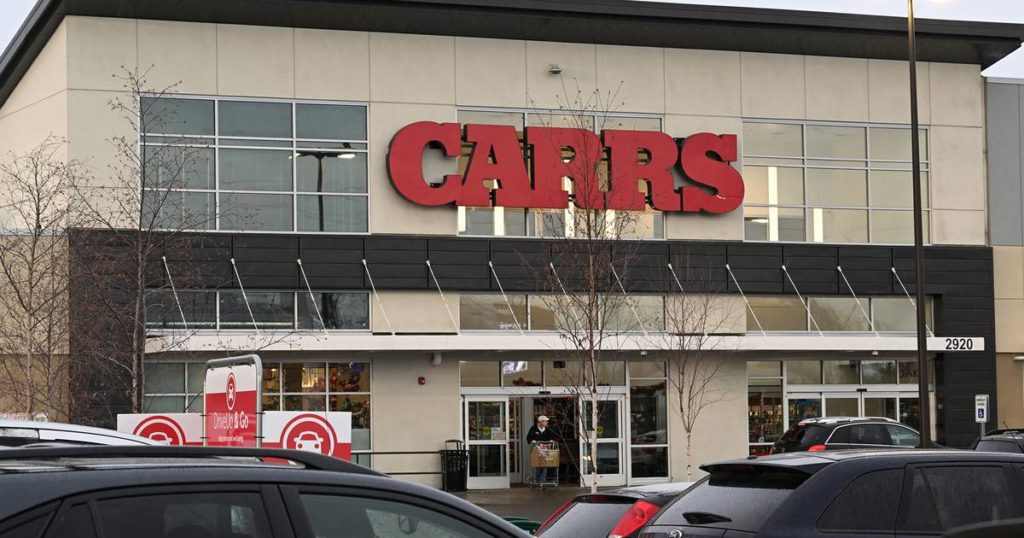 Kroger en Albertsons stellen voor om Carrs Safeway-supermarkten in Alaska te verkopen als onderdeel van een fusieplan van $ 24,6 miljard