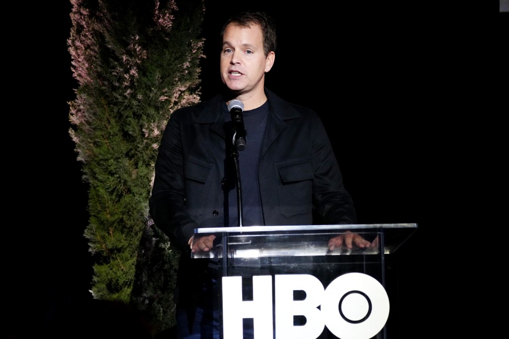 Schrijvers roepen Casey Bloys van HBO blij dat het voorbij is - Deadline
