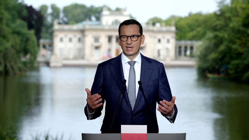 De Poolse premier zegt tegen de Oekraïense Zelenski: "Beledig nooit meer Polen."