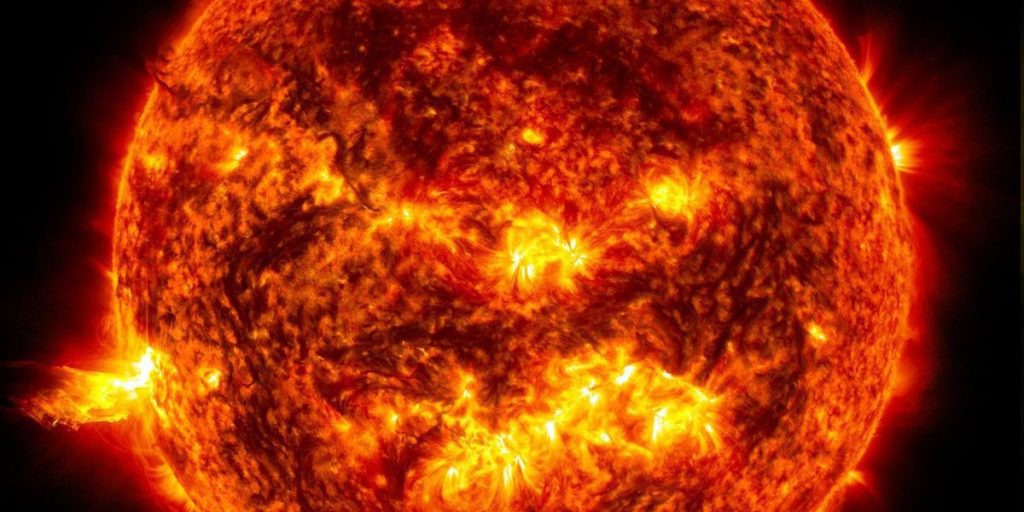 Een deel van de zon breekt door, wat wetenschappers in verwarring brengt