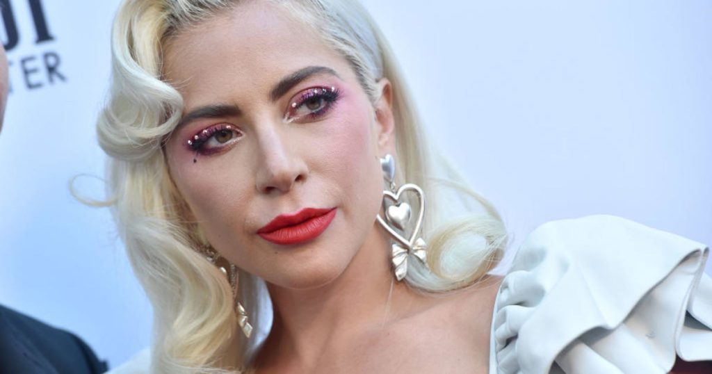 Lady Gaga hoeft geen beloning van $500.000 te betalen aan de vrouw die betrokken is bij een intimidatiezaak, oordeelt de rechter