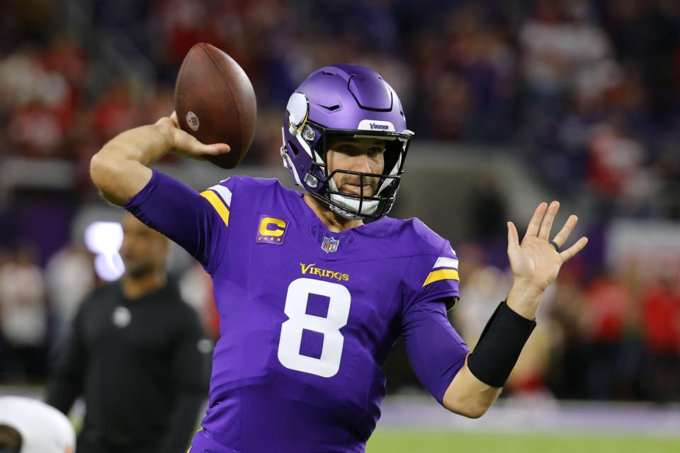 Minnesota Vikings quarterback Kirk Cousins ​​boekt op maandag 23 oktober 2023 in Minneapolis een overwinning op de San Francisco 49ers.  (AP Foto/Bruce Kluckhohn)